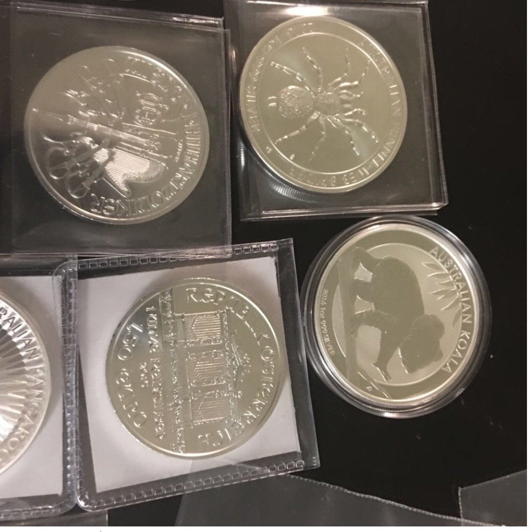 Foreign-Coin-Pick-Up